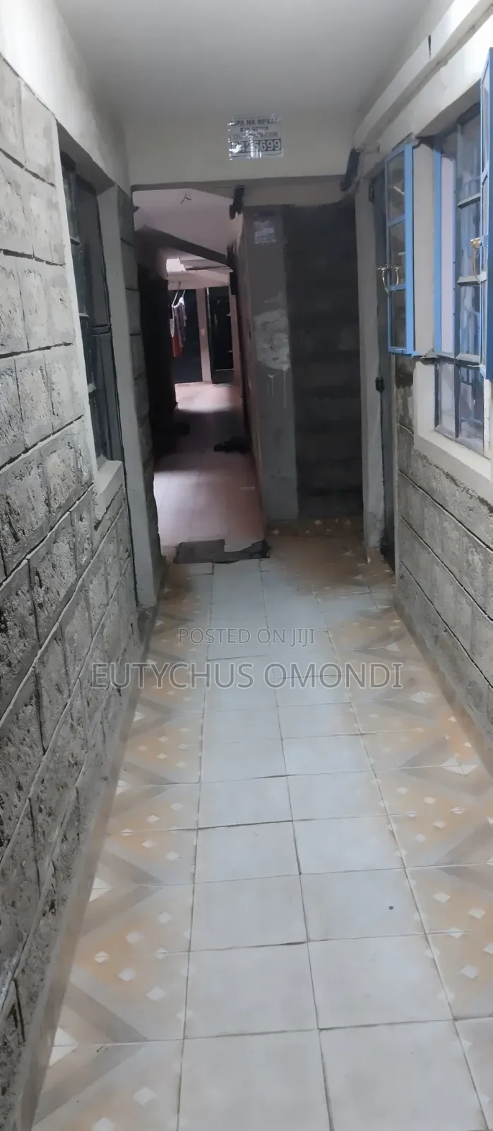 2bdrm Block of Flats in Komarock for sale