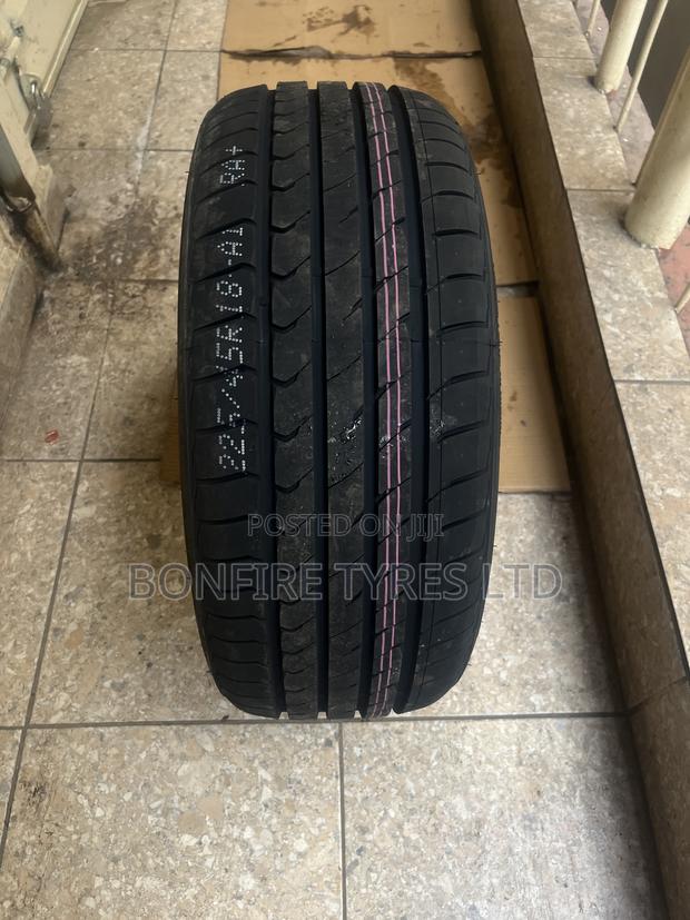 245/40zr18 Opals