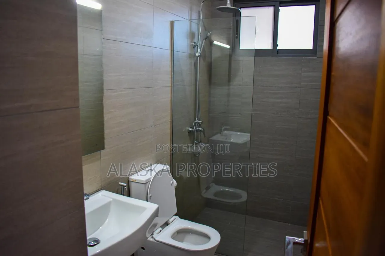 Furnished 3bdrm Apartment in Shanzu Estate for sale
