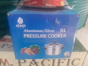 Manual Pressure Cooker
4litres
