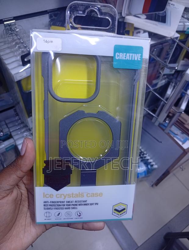 iPhone 16 Pro Max "Two-Layer Protection" Clear Plastic Case
