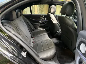 Mercedes-Benz E200 2021 Black