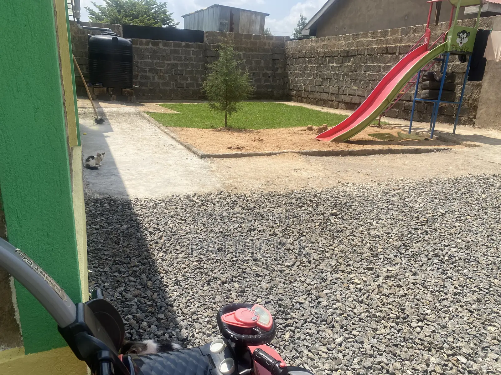 School/Daycare To Lease