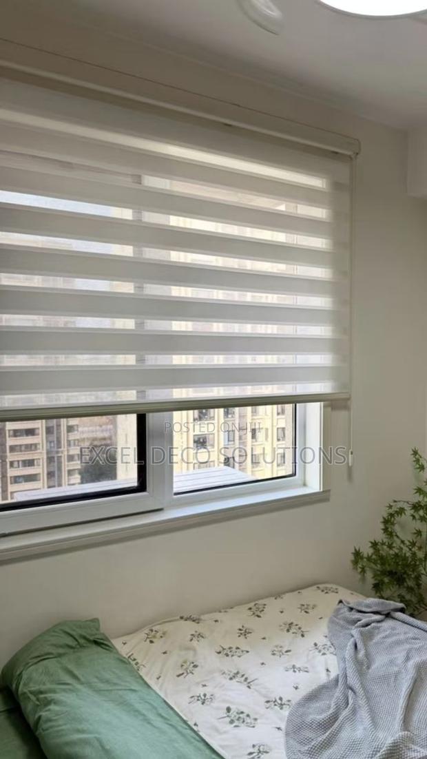 Zebra Roller Blinds – Luxury Window Blinds for Modern Décor