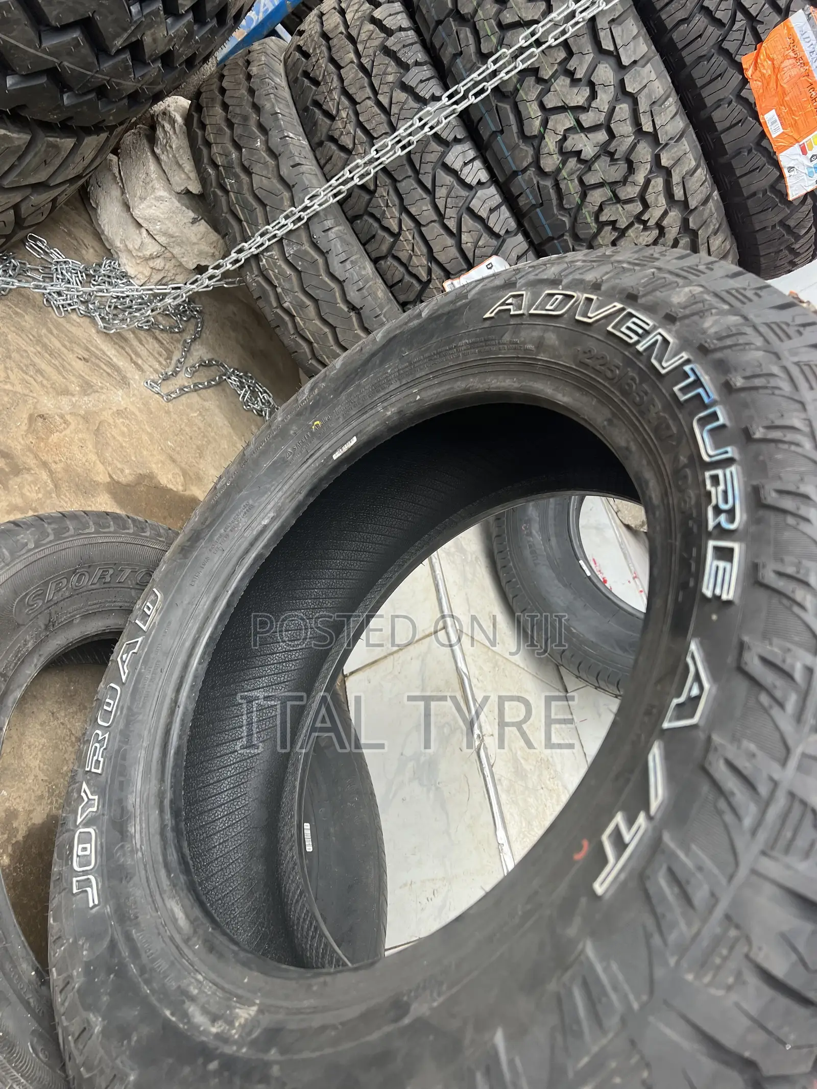 225/65r17 Joyroad