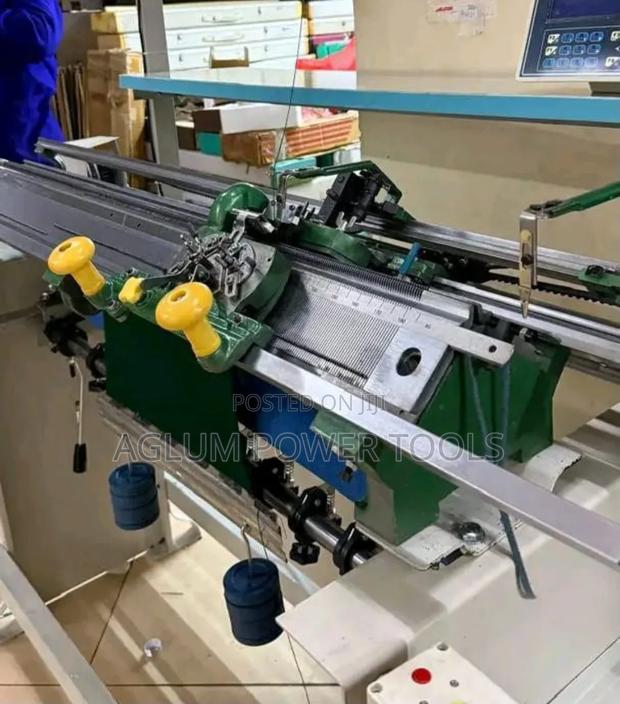 Handflat Sewing Machine for Sweaters - main view