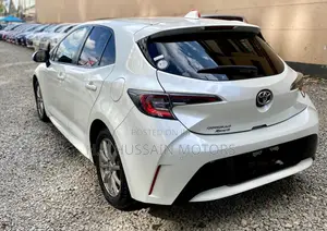 Toyota Corolla 2018 White