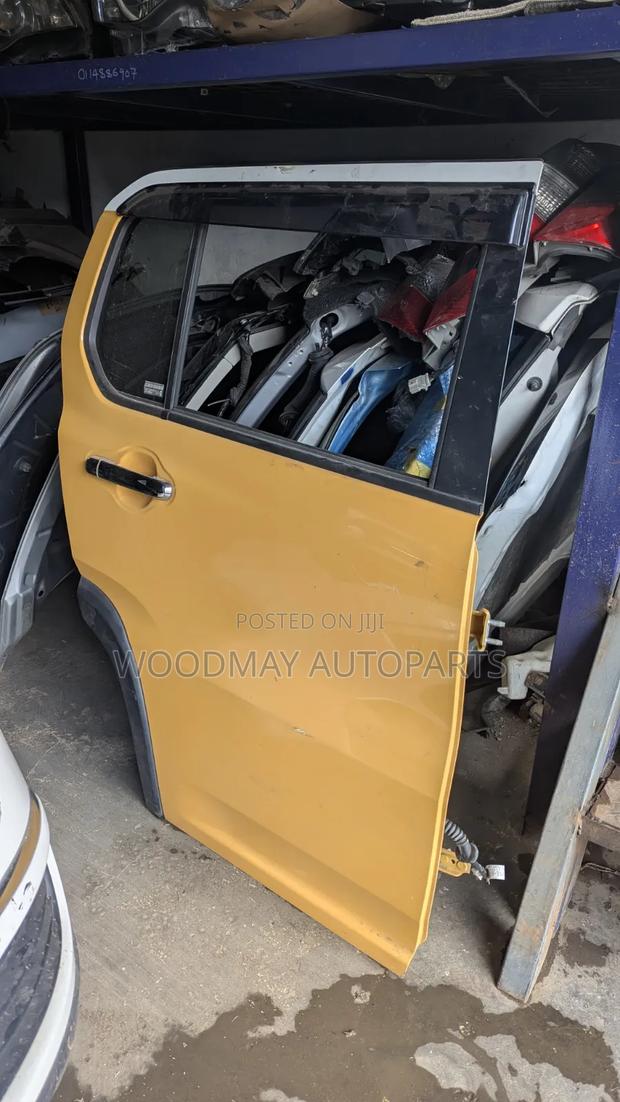 Suzuki Hustler Door - main view