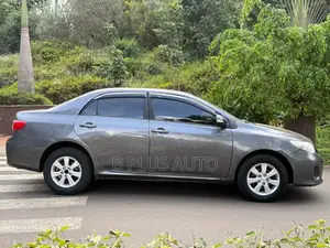 Toyota Corolla S Manual 2012 Silver