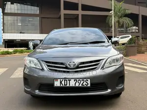 Toyota Corolla S Manual 2012 Silver