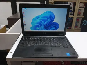 Laptop Dell Latitude E7240 8GB Intel Core i5 SSD 128GB