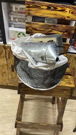 Beekeeping Suit Plus Smoker