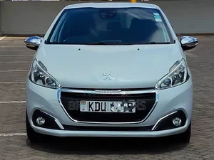 Peugeot 208 2018 White