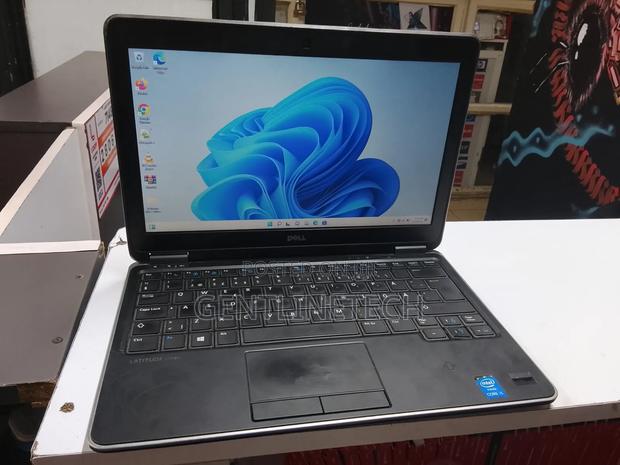 Laptop Dell Latitude E7240 8GB Intel Core i5 SSD 128GB - thumbnail 2