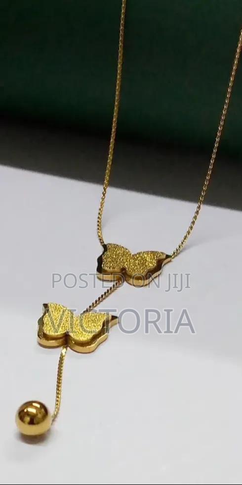 Neck Jewelleries - thumbnail 2