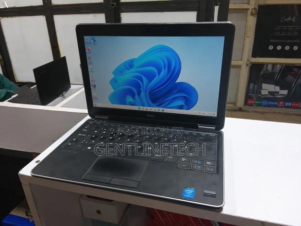 Laptop Dell Latitude E7240 8GB Intel Core i5 SSD 128GB - thumbnail 2