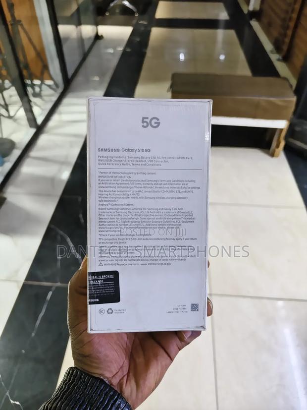 New Samsung Galaxy S10 5G 256 GB Gold - thumbnail 6
