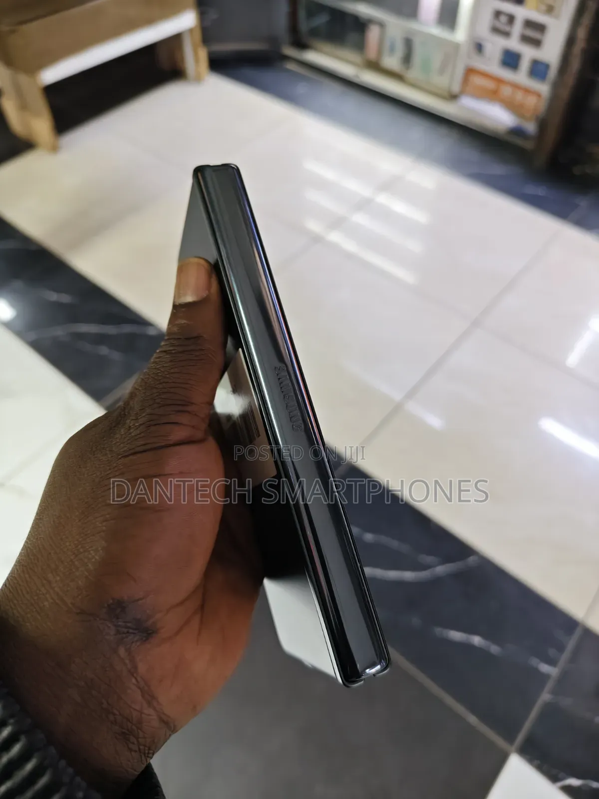 New Samsung Galaxy Z Fold 3 256 GB Black