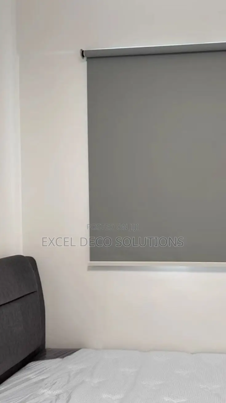 Roller Blinds – Professional Window Blinds Solution