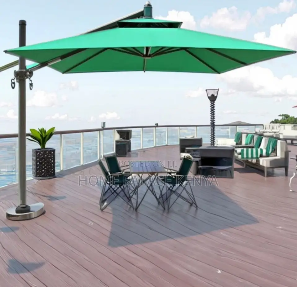 Outdoor Sunshade: Cantilever Patio Umbrella With Durable Stand