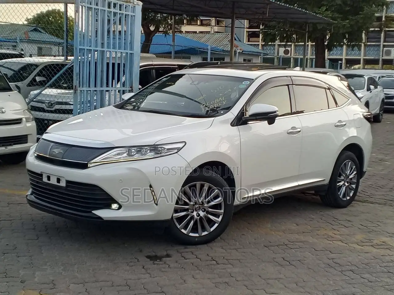 Toyota Harrier 2019 Pearl