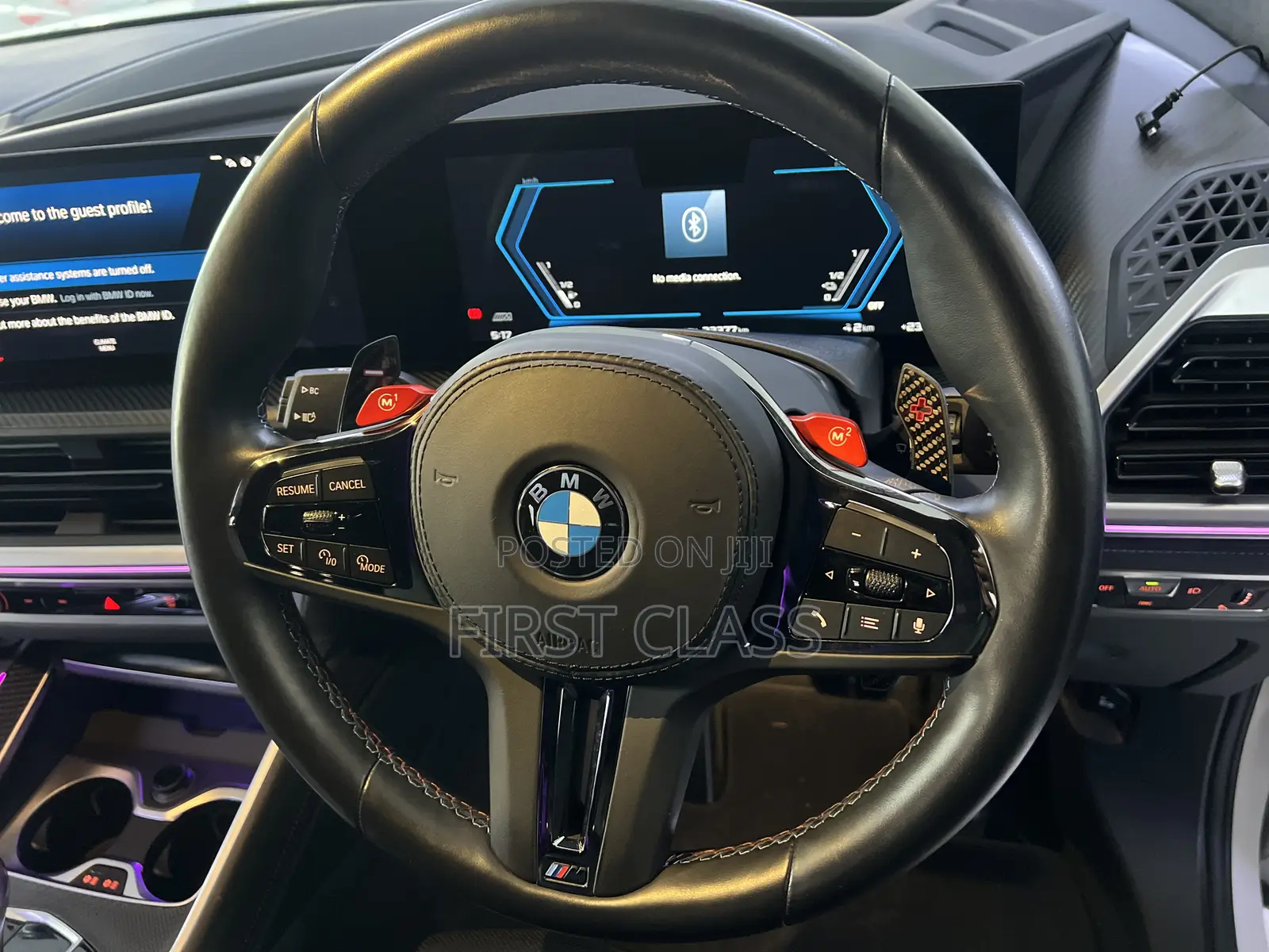 BMW XM Base AWD 2023 White