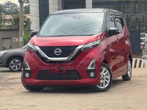 Nissan Dayz Roox 2019 Red