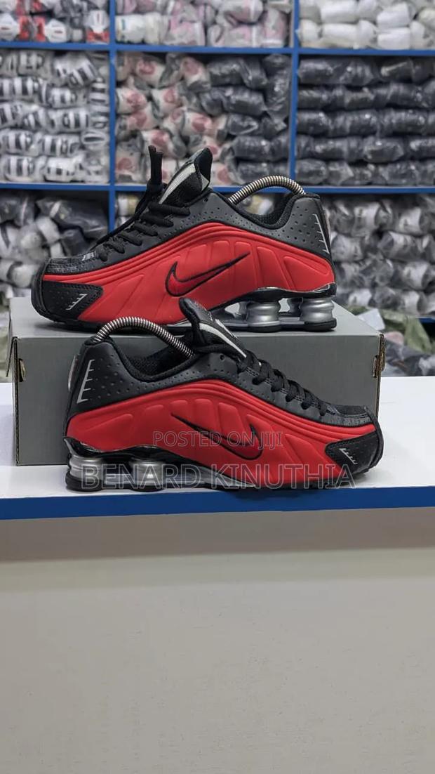 Shoxs Size 39-45