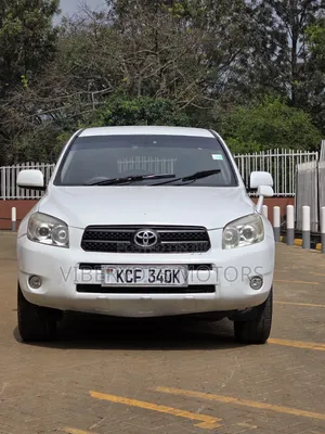 Toyota RAV4 2008 White