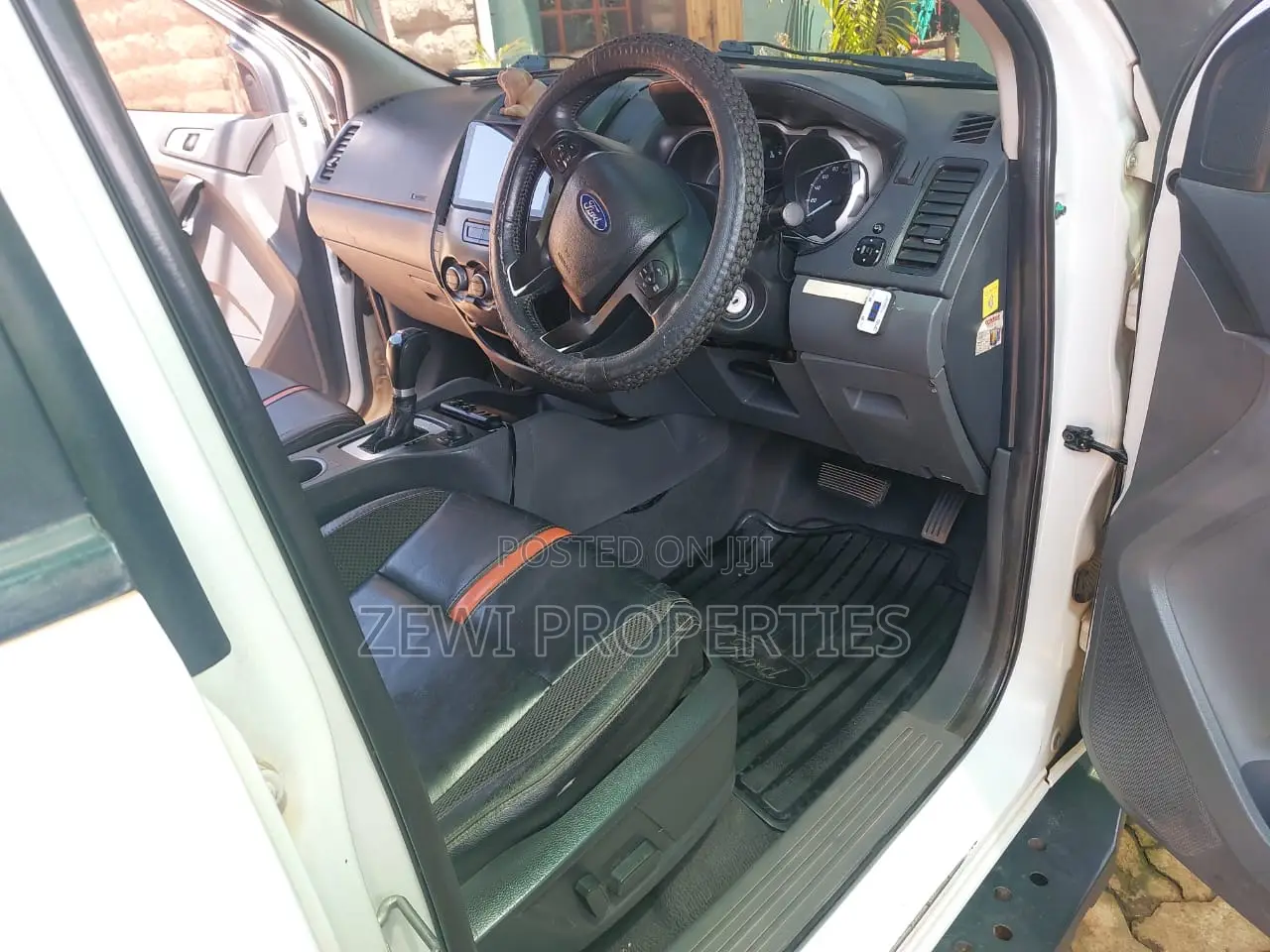 Ford Ranger Wildtrak 2013 White