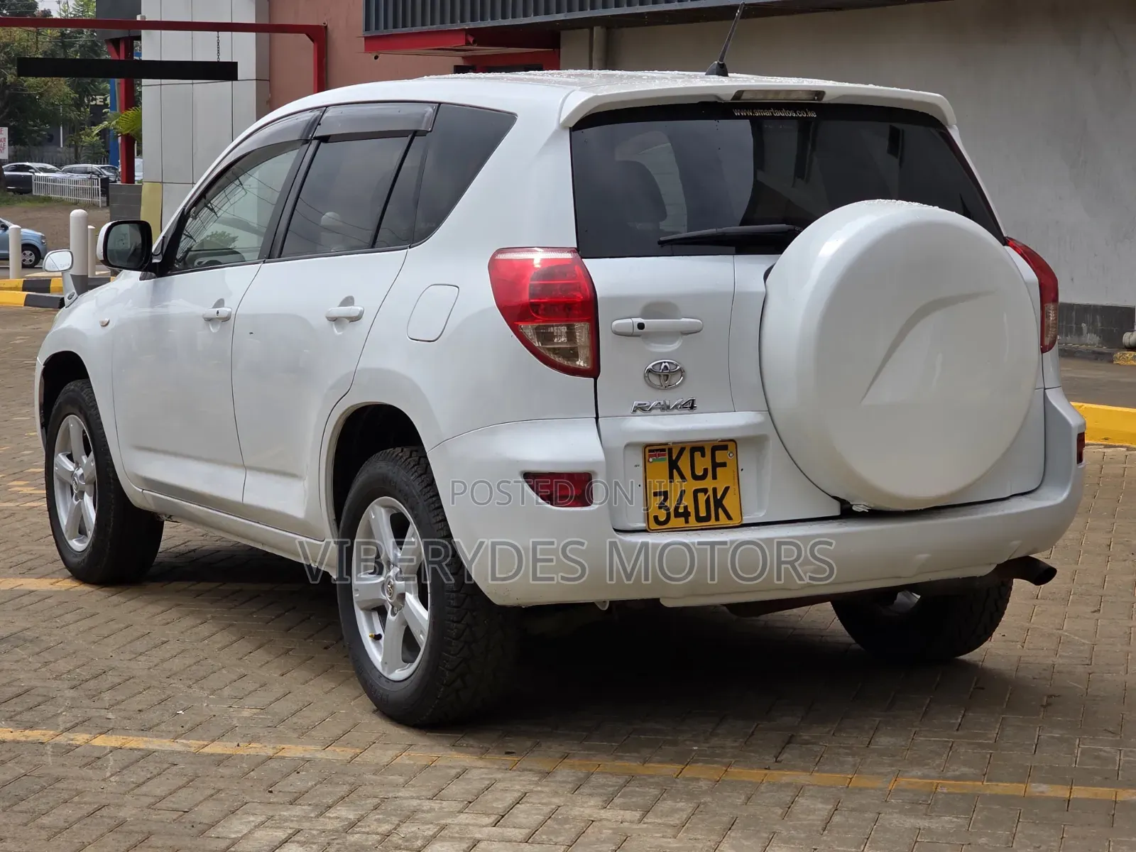 Toyota RAV4 2008 White