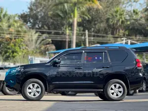 Toyota Land Cruiser Prado 2.8 2020 Black