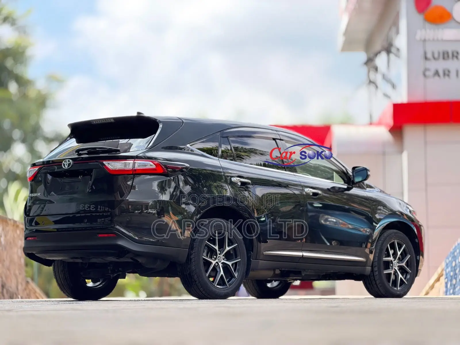 Toyota Harrier 2.0 2019 Black