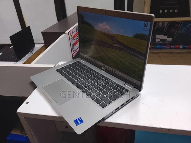 Laptop Dell Latitude 5420 16GB Intel Core i7 SSD 256GB - thumbnail 3