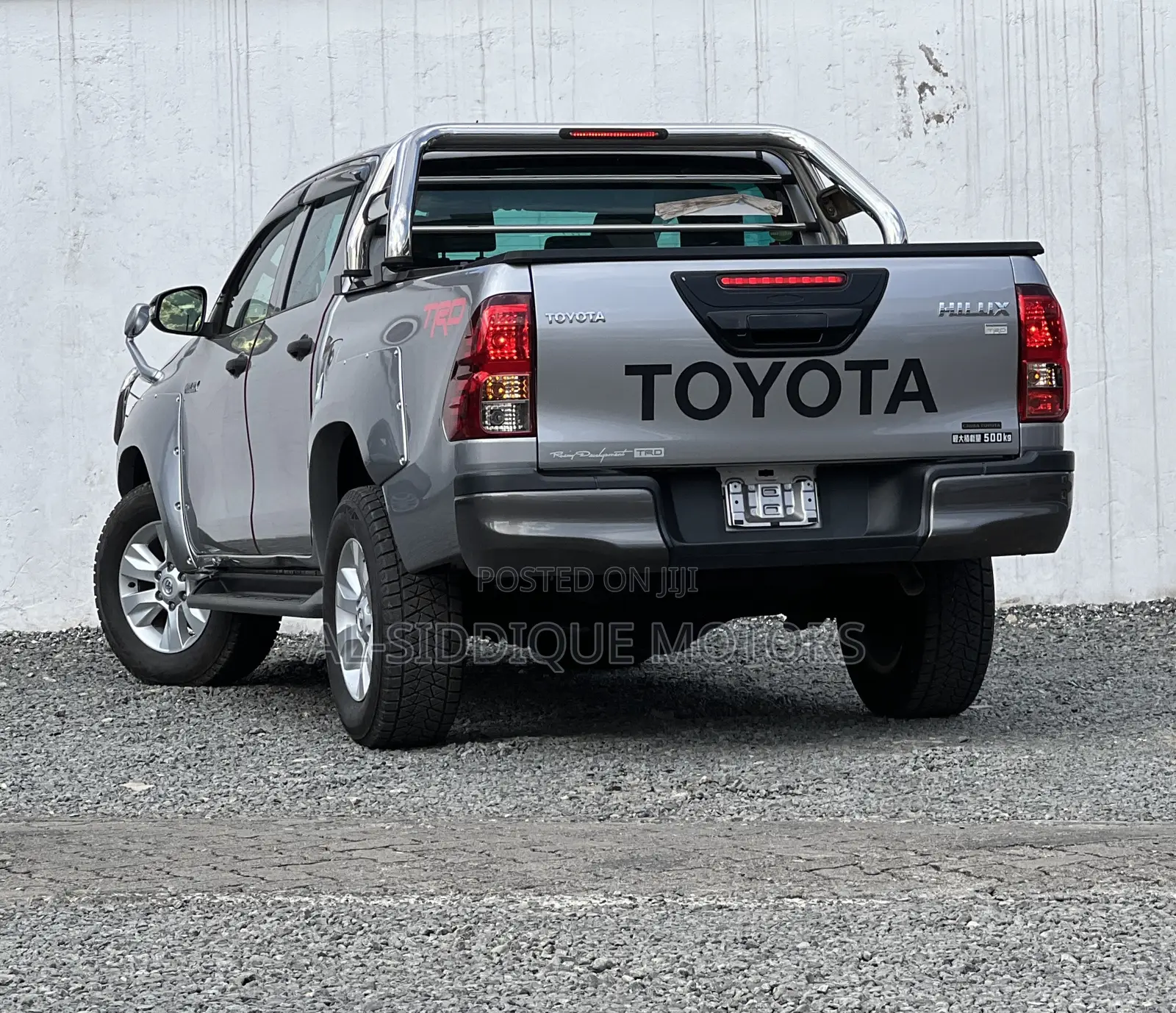 Toyota Hilux Revo Double Cab Deisel 2.4 AWD 2018 Silver