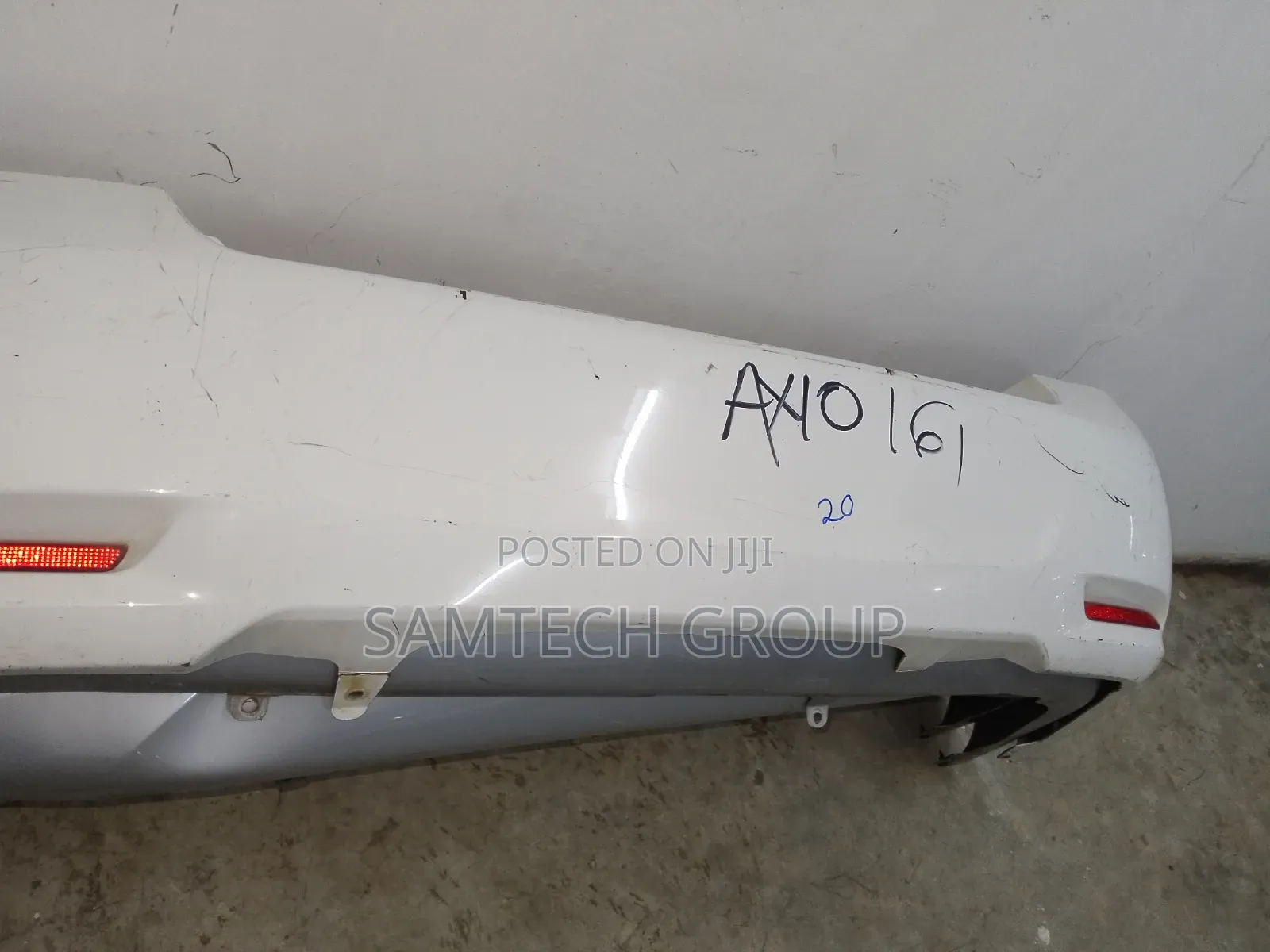 Axio 161x-Japa Back Bumper