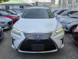 Lexus RX 450H AWD 2019 White