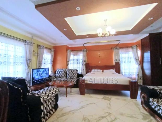 4bdrm Mansion in Toll for sale - thumbnail 4