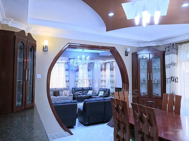 4bdrm Mansion in Toll for sale - thumbnail 8