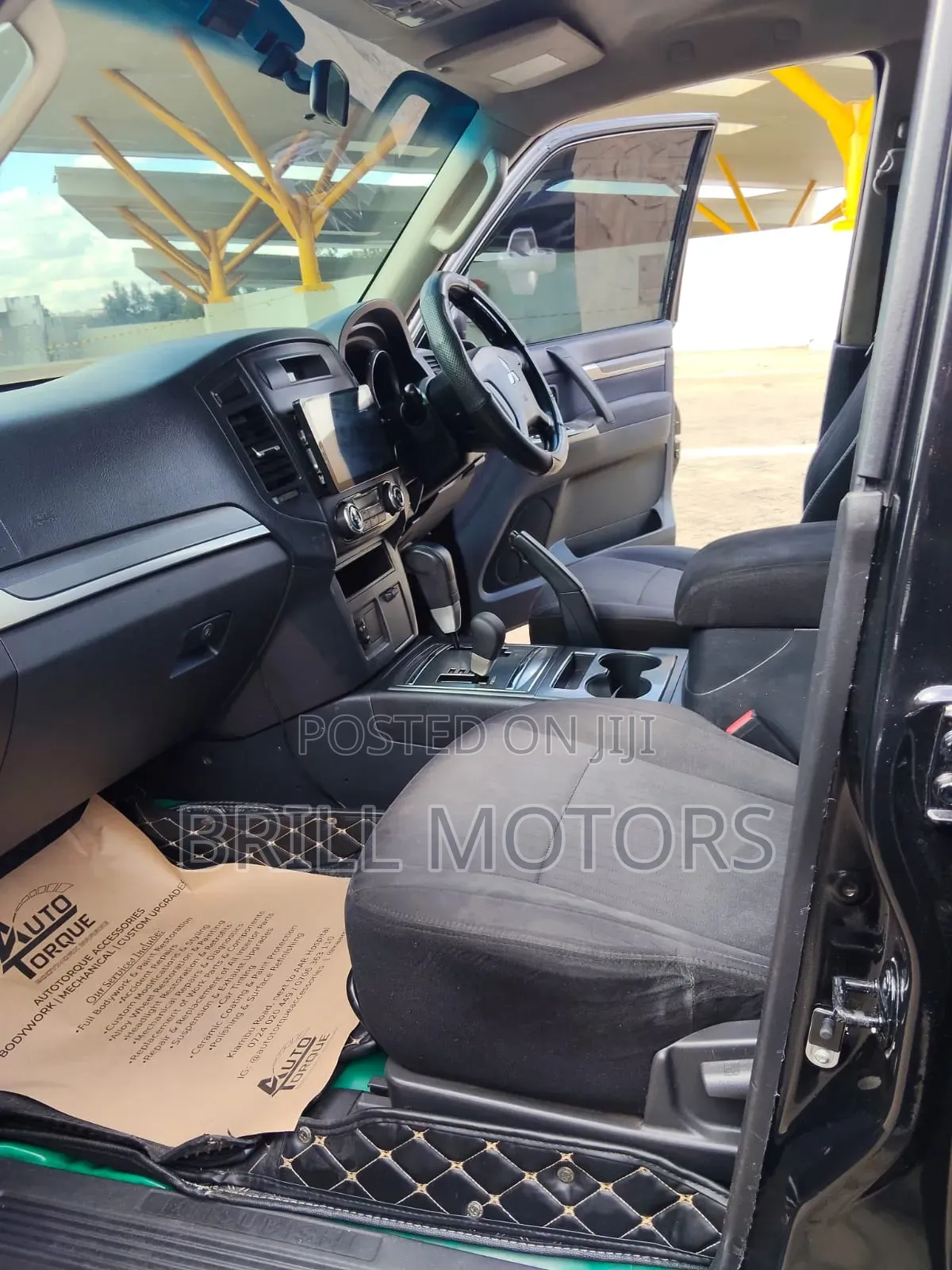Mitsubishi Pajero 2014 Black