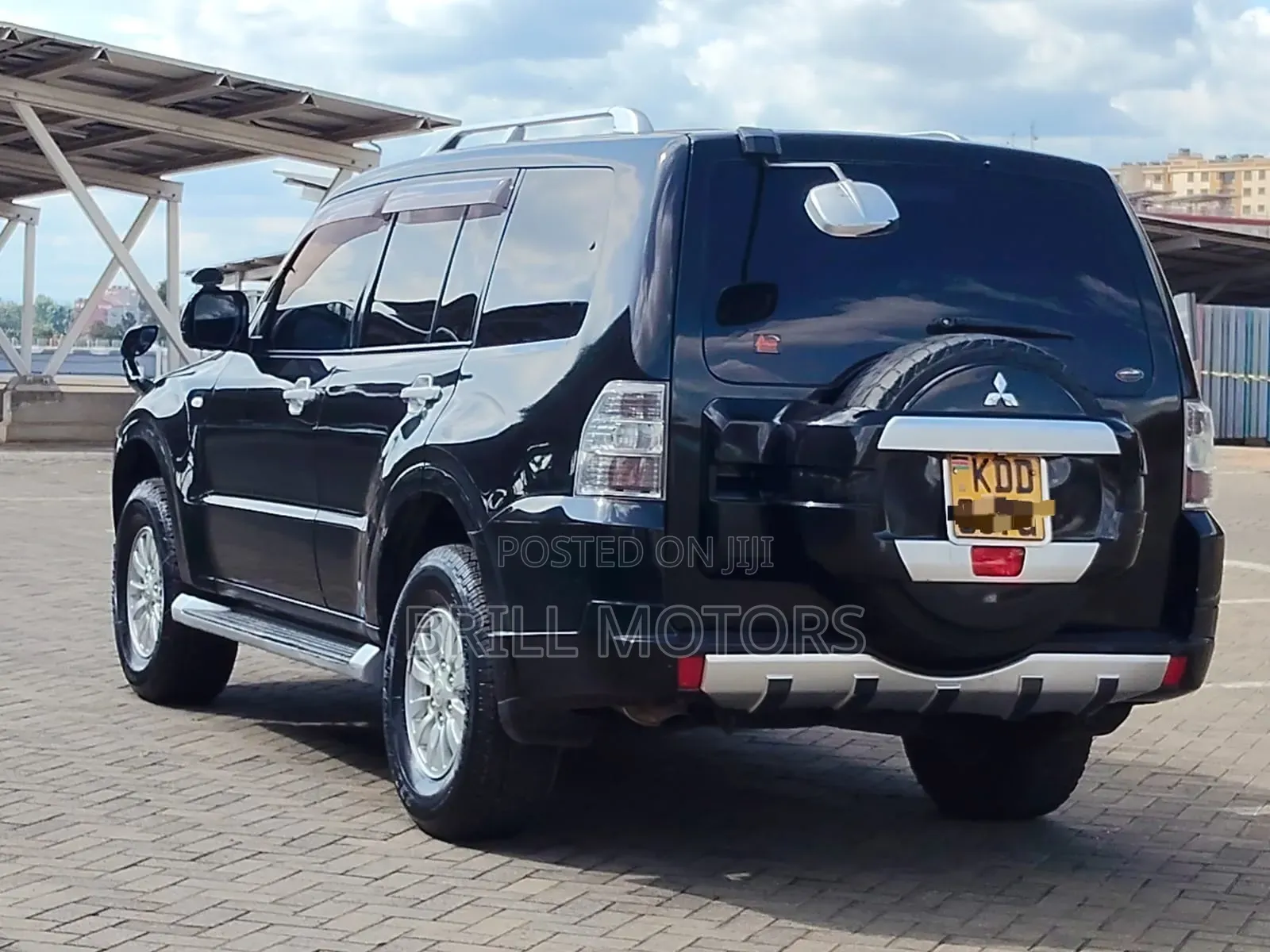Mitsubishi Pajero 2014 Black