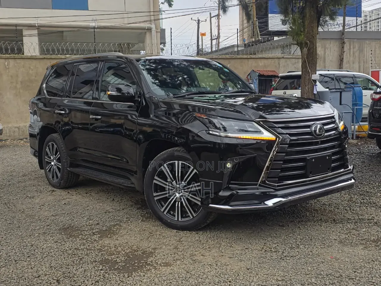 Lexus LX 570 AWD 2020 Black
