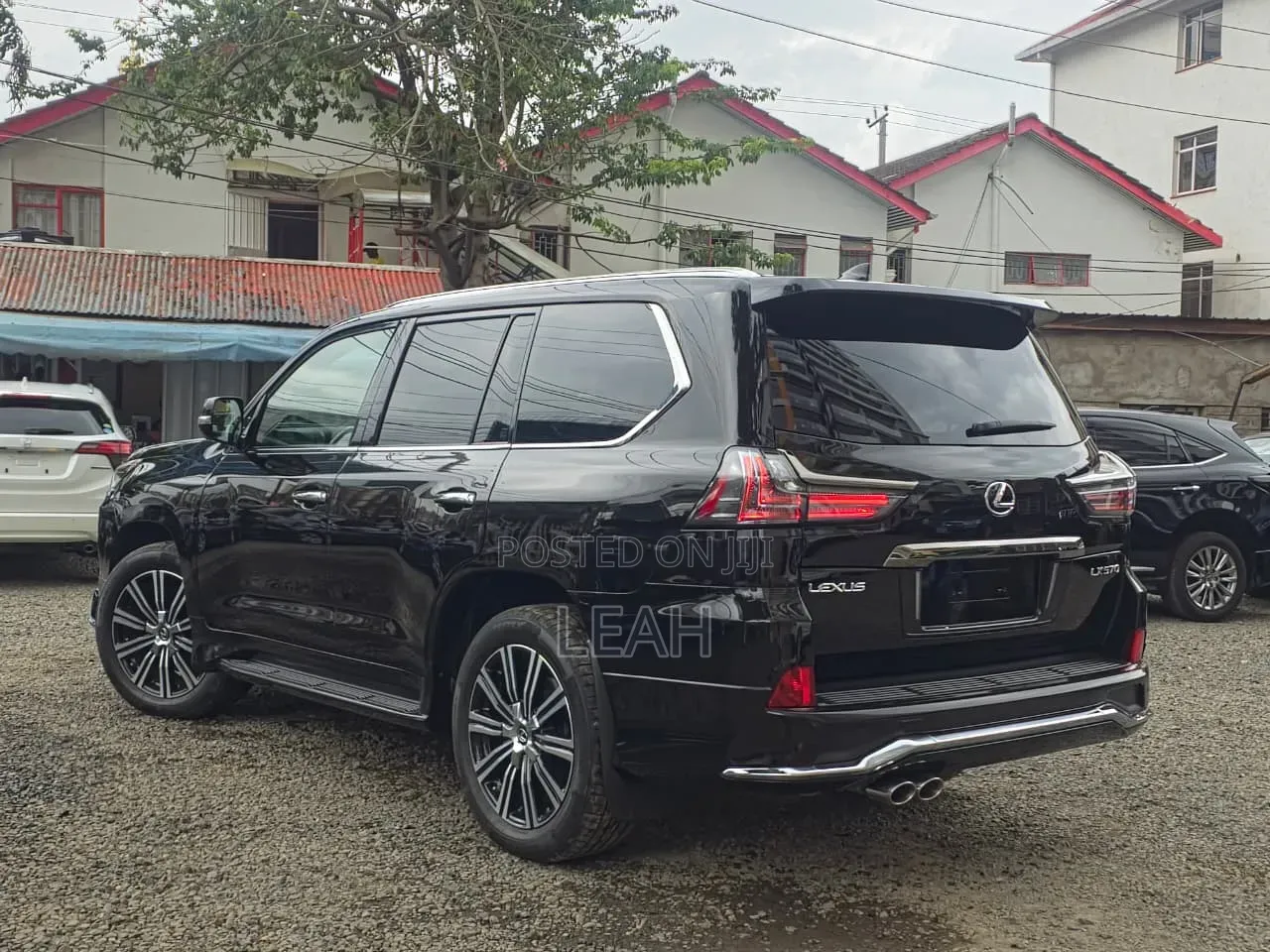 Lexus LX 570 AWD 2020 Black