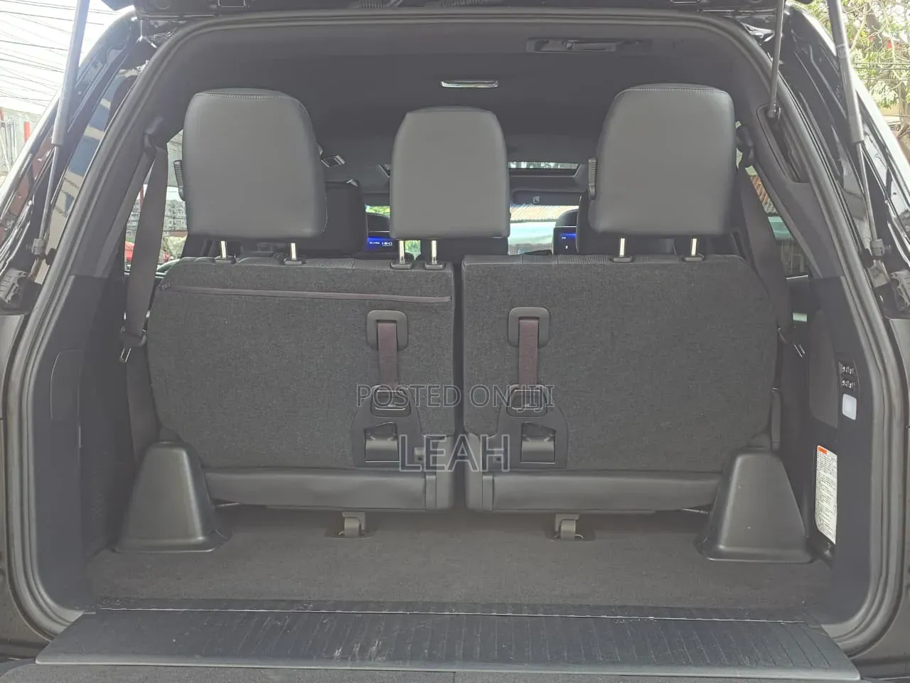 Lexus LX 570 AWD 2020 Black