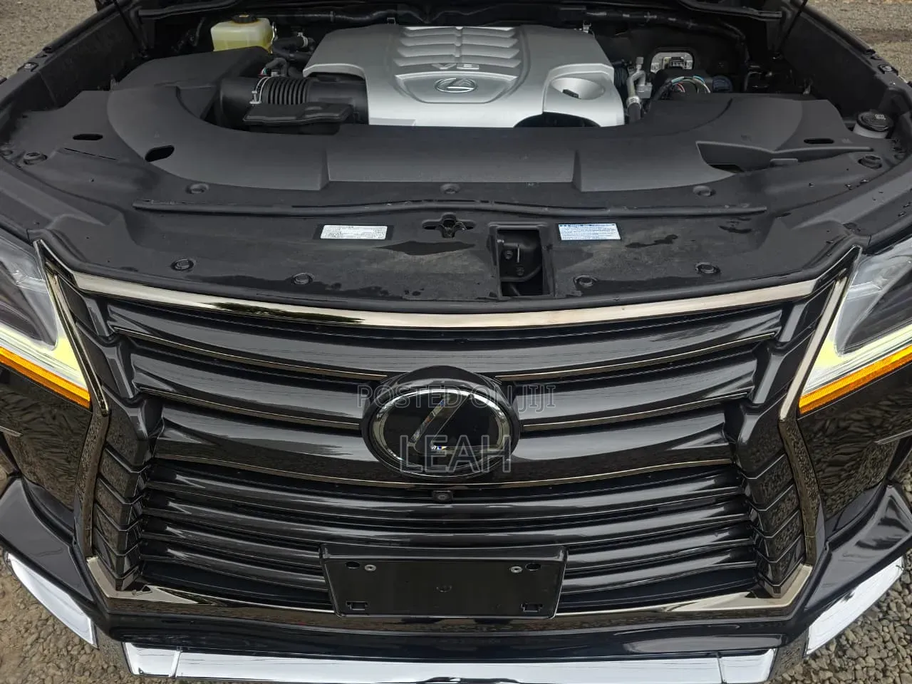 Lexus LX 570 AWD 2020 Black