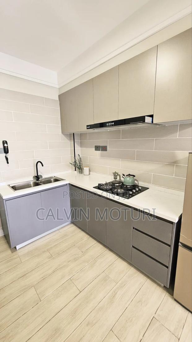 2bdrm Apartment in Lavington, Valley Arcade for sale