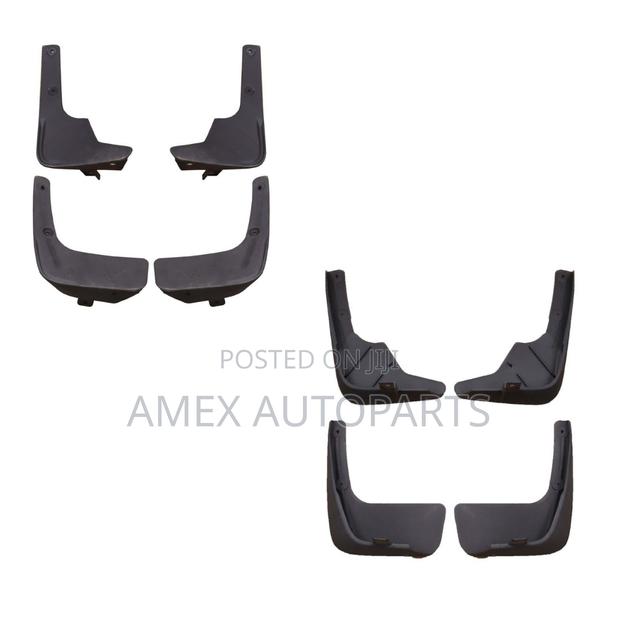 Mudflap Nissan Tiida 2005 - 2006 - main view