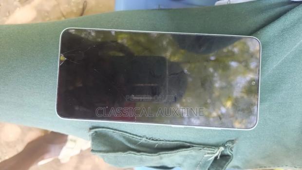 Samsung Galaxy A05 128 GB Gray