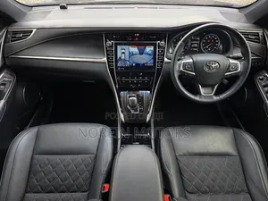 Toyota Harrier 2.5 Hybrid 2020 Black