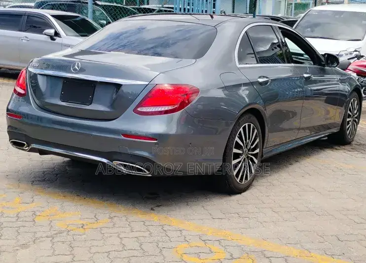 Mercedes-Benz E200 2019 Gray